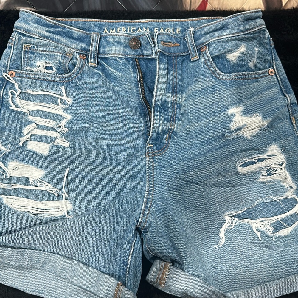 American eagle mom shorts
